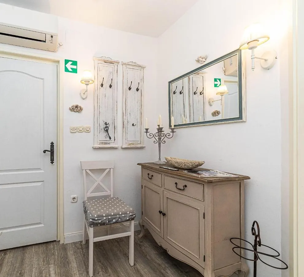 Rooms Tomic Split Guest house