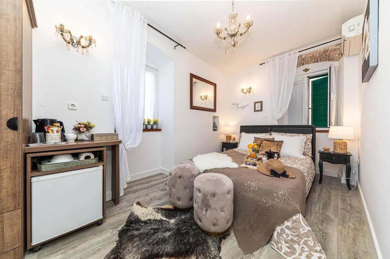 Rooms Tomic Split